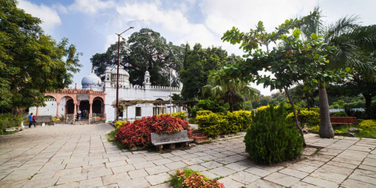  Dargah Baba Shah Musafir Aurangabad