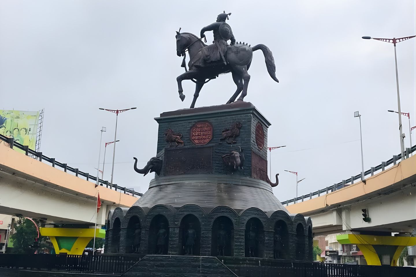 Chatrapati Shivaji Maharaj Statue Aurangabad