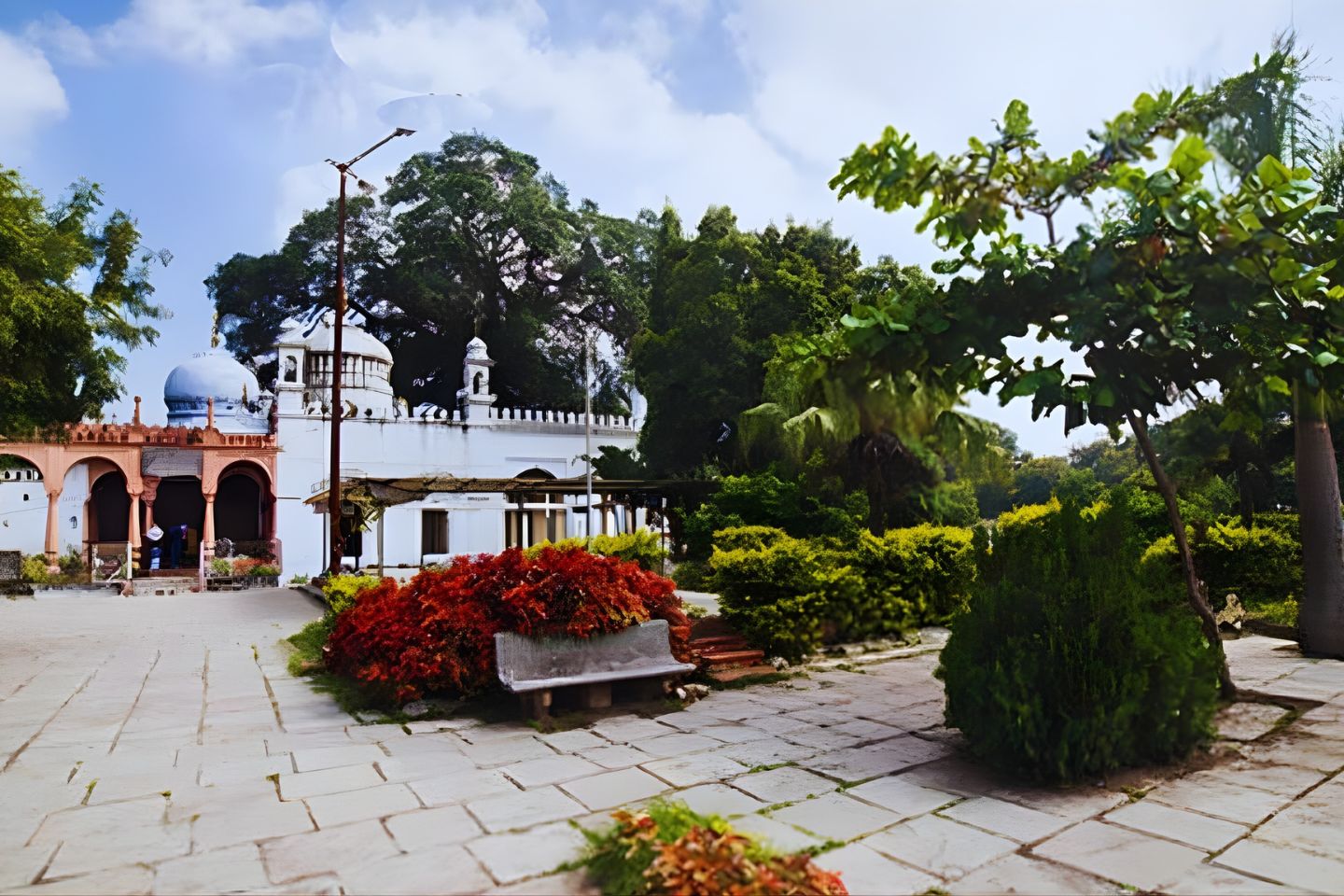 Dargah Baba Shah Musafir Aurangabad